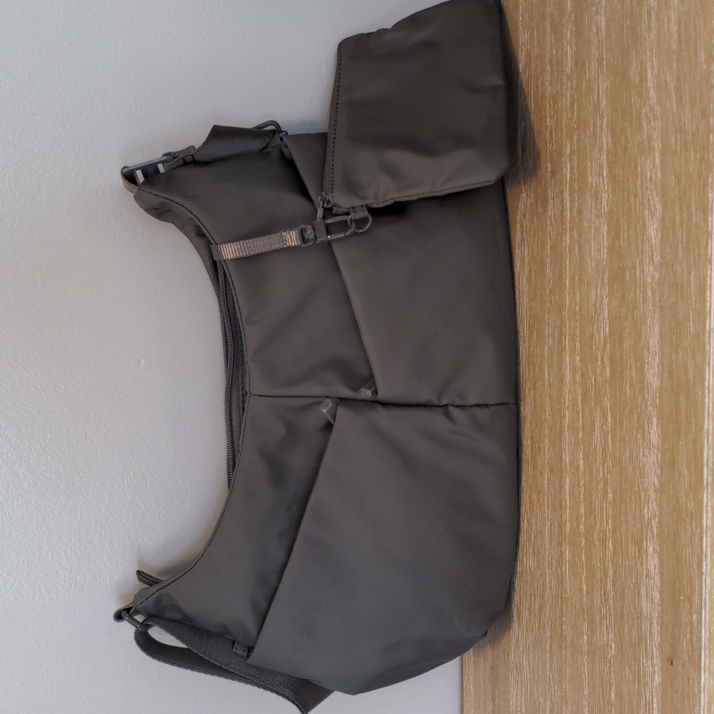 Hedgren Crossbody Bag & pouch